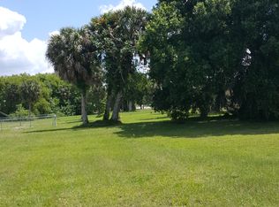 1524 Narranja St, Punta Gorda, FL 33950