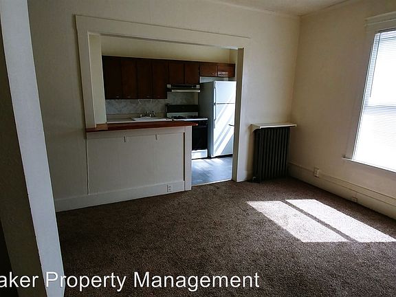 4th image of 315 N G St APT 204