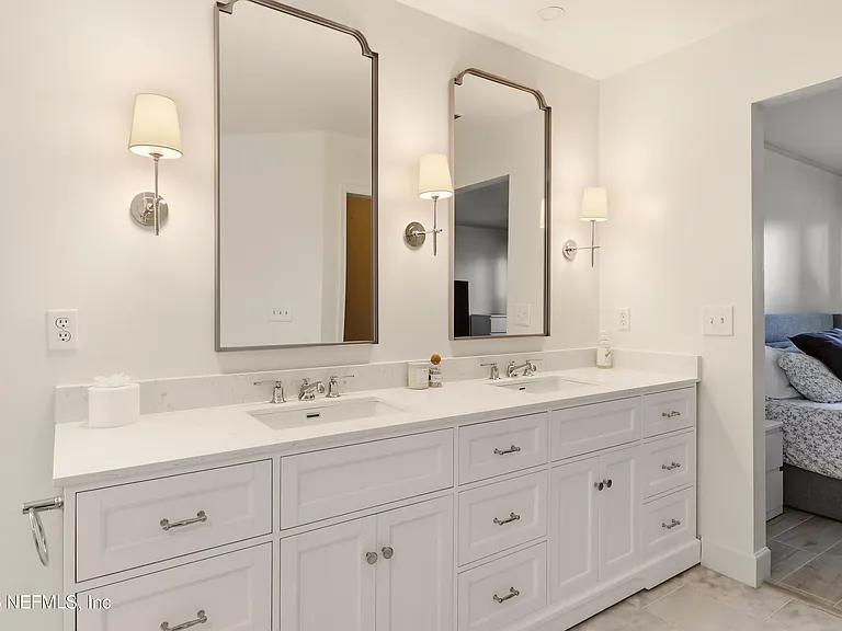 120 Alsace Ct — Photo 29