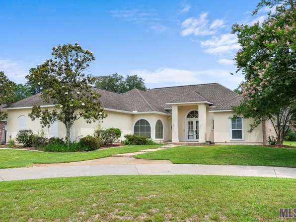 1510 River Run Dr, Denham Springs, LA 70726