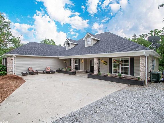 3rd image of 2519 Avilla Springs Ct