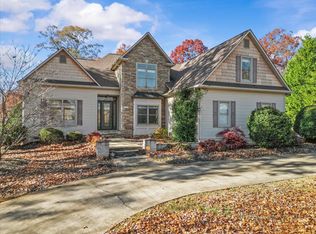 335 Valleyhigh Dr, Inman, SC 29349