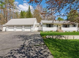 577 Hollis Rd, Dayton, ME 04005