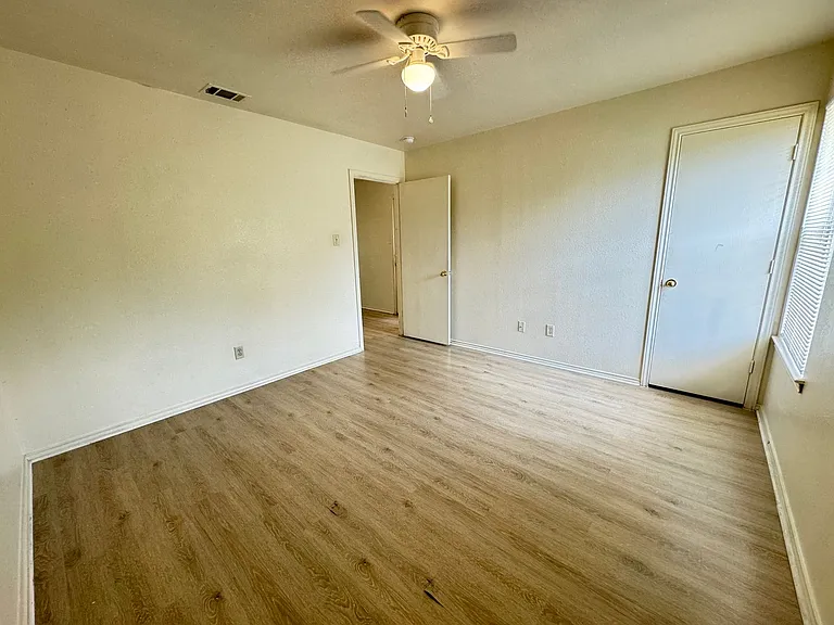 3608 Malibu Ln — Photo 7