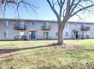1901 Karen Ct #98B56C313, Champaign, IL