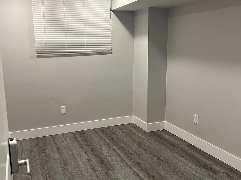 1040 Runningbrook Dr #BASEMENT — Photo 10