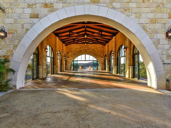 624 Anfield Cir, Austin, TX 78738