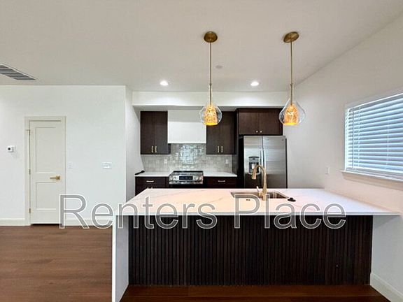 4th image of 1140 S Quincy Ave #1-A