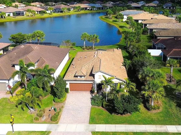 16745 Ellsworth Ave, Bradenton, FL 34202