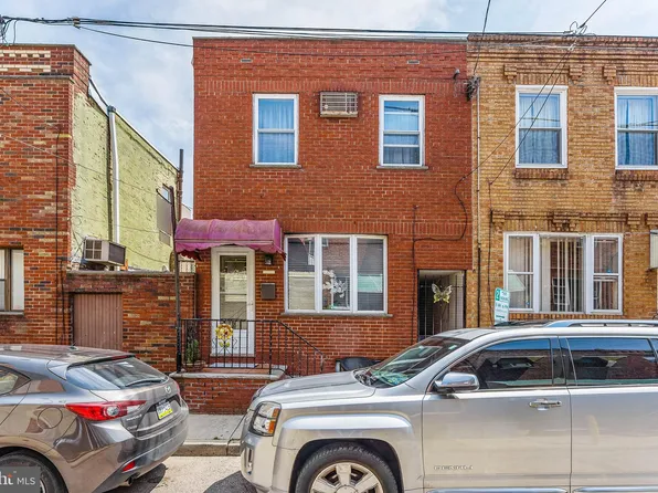 1202 Emily St, Philadelphia, PA 19148