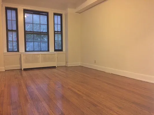 Rented by Walters NYC Ltd.  | media 16