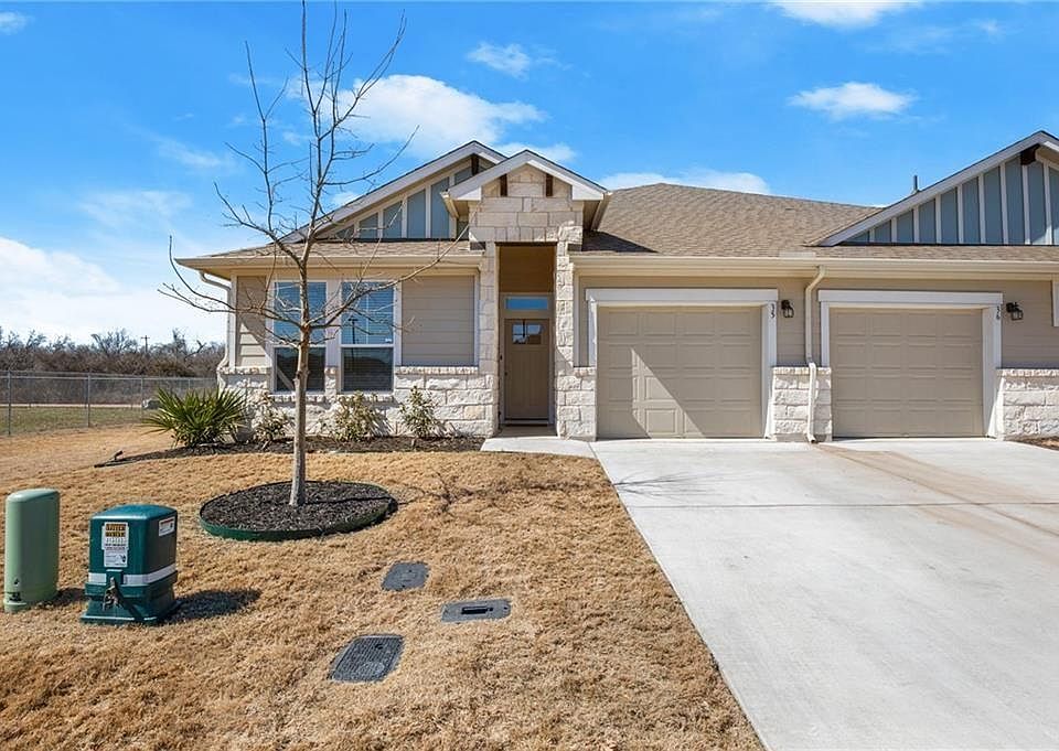 1st image of 1701 Logan Dr Unit 35