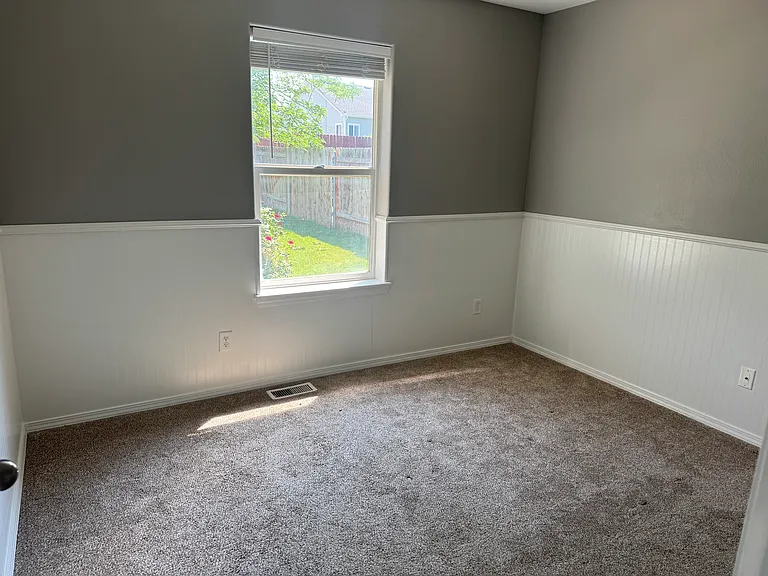 534 Hailee Ave — Photo 10