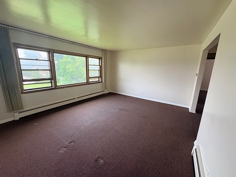 9641 S Pulaski Rd #2E — Photo 2