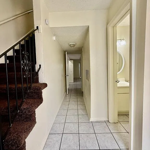 1624D Newport Pl — Photo 13