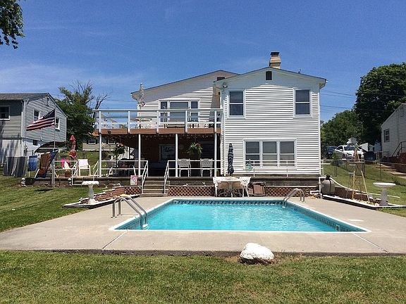 Large deck and patio beneath