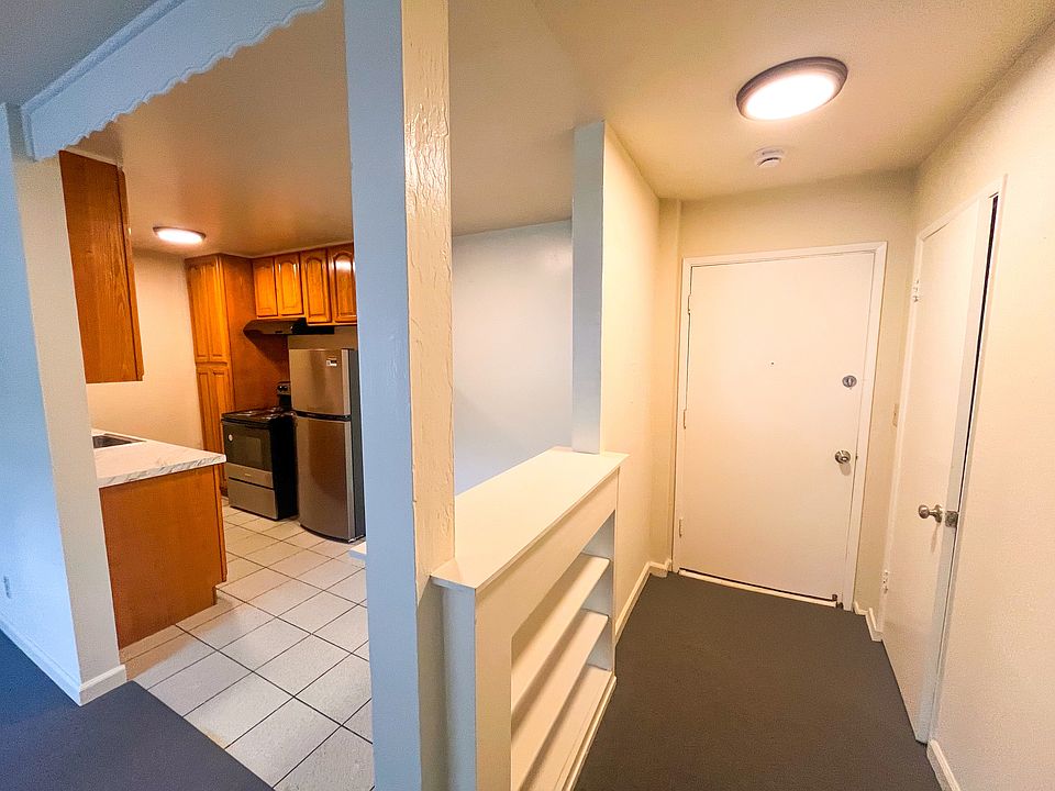 Entryway and Kitchen