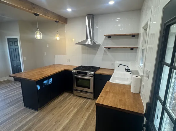 144 Crystal Park Rd #3, Manitou Springs, CO 80829