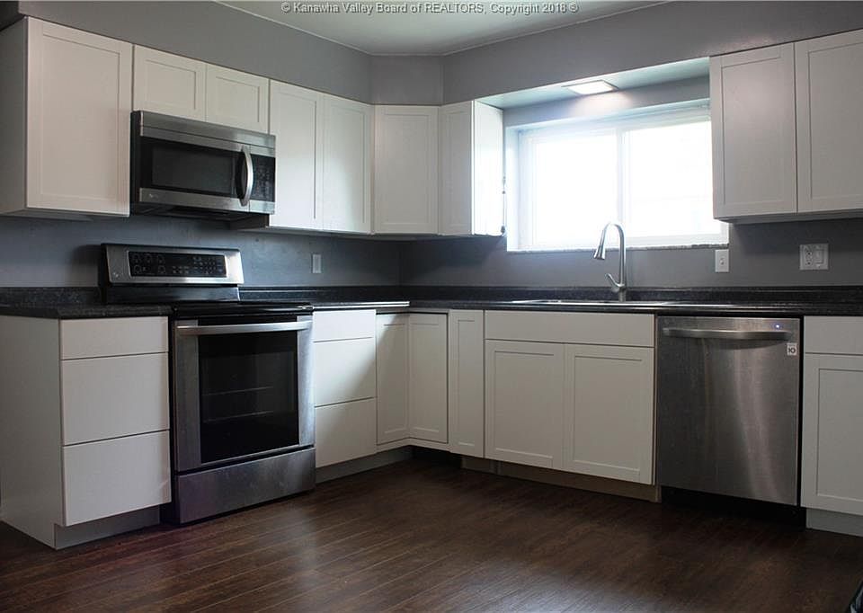 2nd image of 2139 Harrison Ave