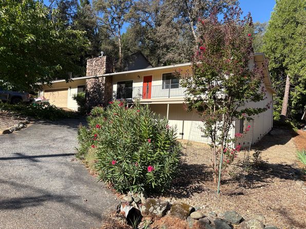 13082 Roadrunner Dr