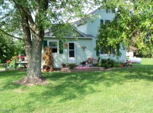 3150 W Cloverdale Rd, Delton, MI 49046