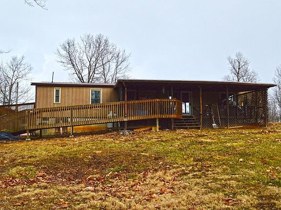 3rd image of 5463 Cloyds Wood Dr