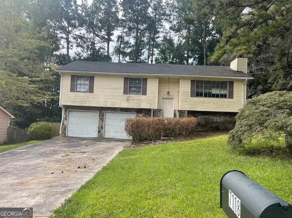 7118 Riverhill Dr, Riverdale, GA 30274