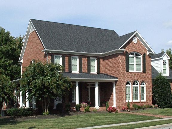 3rd image of 1501 Mont Cove Blvd