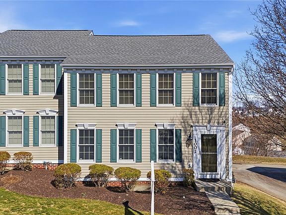 2nd image of 1001 Raymond Dr