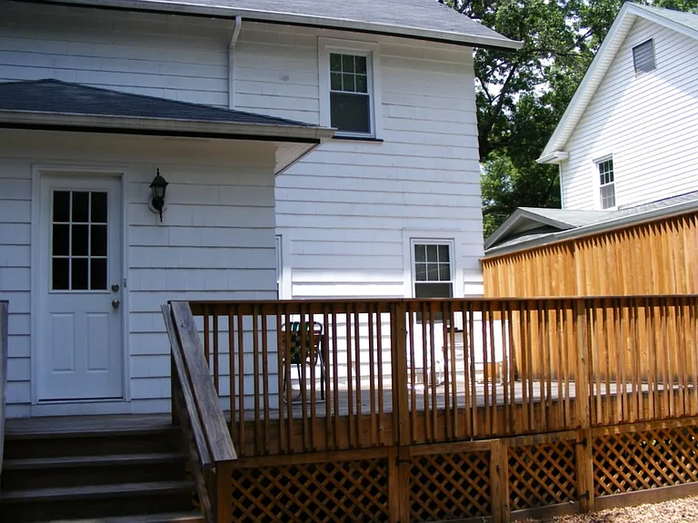 18 Undercliff Rd — Photo 12