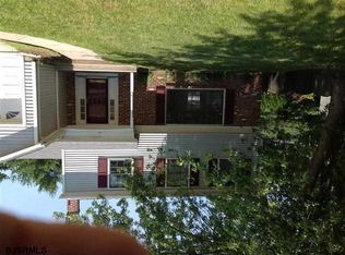 71 Euston Rd S, Marlton, NJ 08053