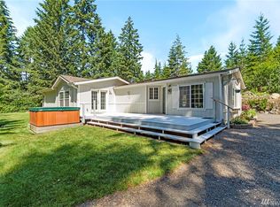 160 E Rasor Pl, Belfair, WA 98528