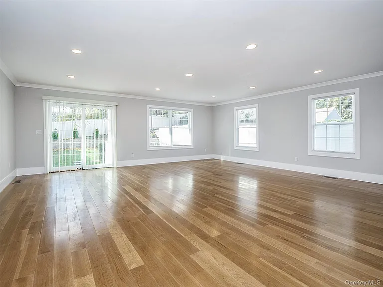 15 Dunes Ln #B — Photo 8