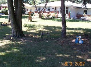 1108 Bald Mountain Rd, Lake Orion, MI 48360