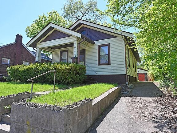 2nd image of 1653 California Ave
