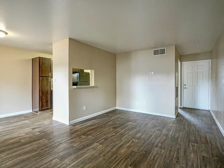 Silverado — Photo 24