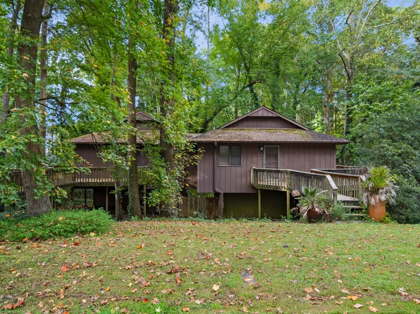 101-103 Gregory Dr, Cary, NC 27513