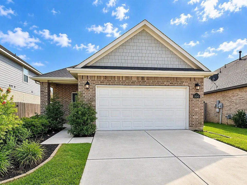 31343 Horseshoe Meadow Bend Ln