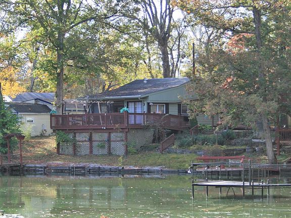 3rd image of 46 Boone Lake Cir