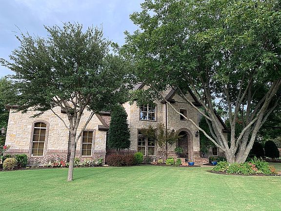 3rd image of 102 Mulligan Ct