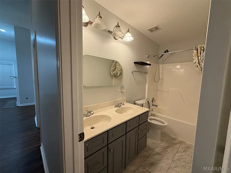 7448 Wimberly Ln — Photo 8