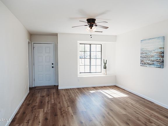 5th image of 602 E Melrose Drive