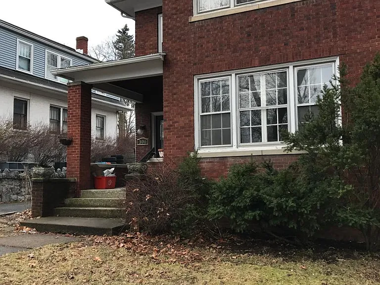 306 S Gill St #1 — Photo 5