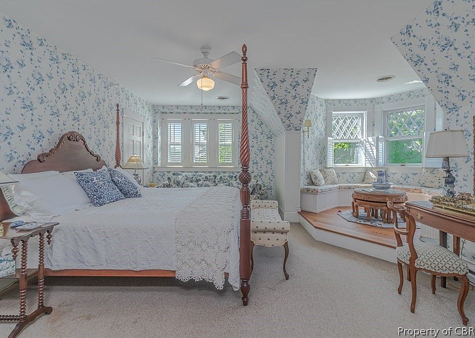 826 Main St, Reedville, VA 22539 Zillow