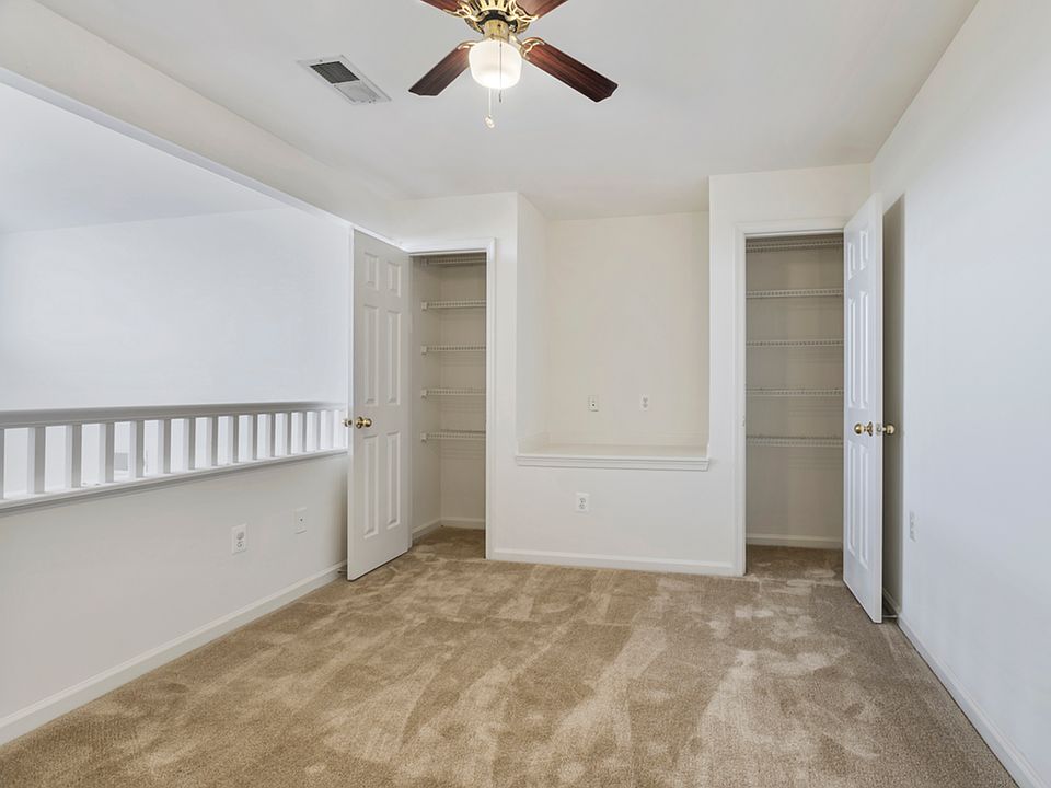 Lerner Remington 21000 Stanford Sq Dulles VA Zillow