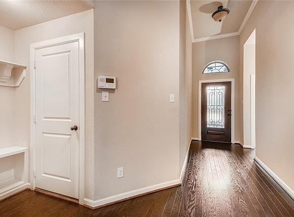 5th image of 9537 Bewley Ct