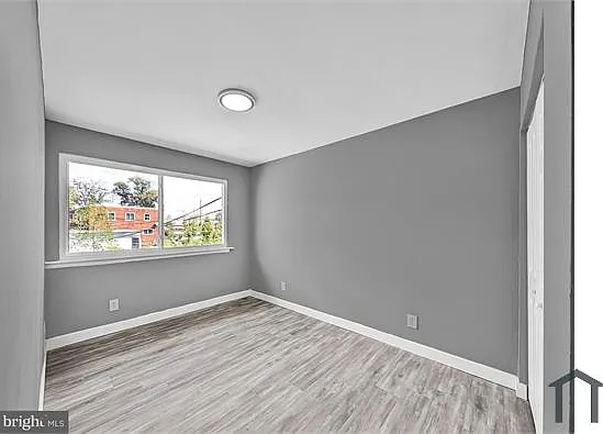 2240 15th St NE — Photo 13