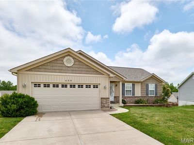 628 Meadowgreen Dr, Troy, MO, 63379