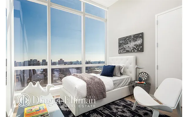 Sold by Douglas Elliman | media 20