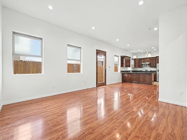 6069 Horner St #3 — Photo 3